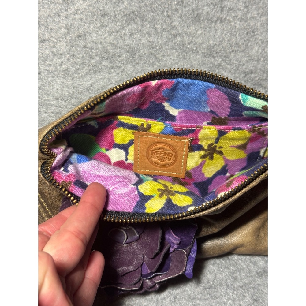 Refind Originals Brown Leather Wristlet Pouch Purple Flower Floral Lining Boho - Picture 6 of 6